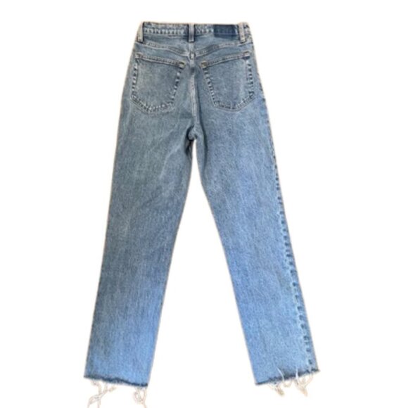 Abercrombie & Fitch 90s Straight Ultra High Rise Jeans Light Blue Raw Hem A&F 26 - Picture 4 of 6